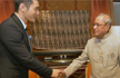 President Pranab calls for early solution to border problem with China
